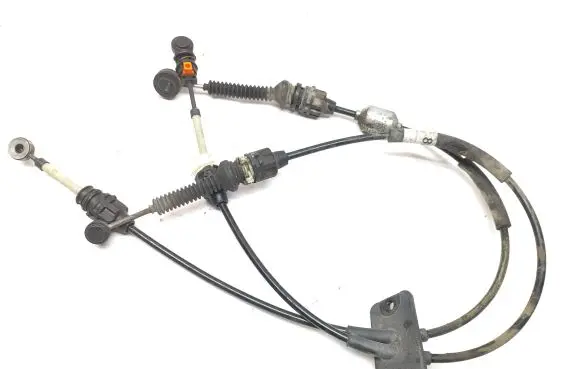 Renault Trafic III (X82) Gear shift cable linkage 349359296