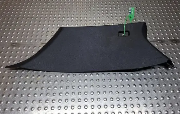 BMW 1 E81 E87 (C) pillar trim S26371811 7072017