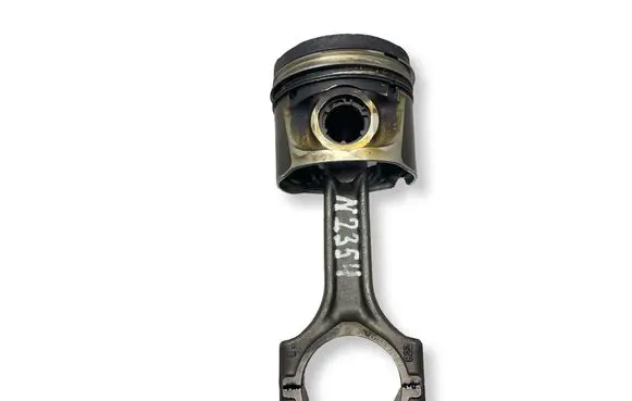Opel Combo D Piston with connecting rod A16FDH