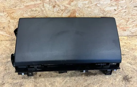 Land Rover Range Rover Sport L494 Glove box CK52060K63B 890981 AT351312