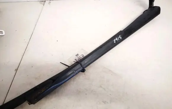 Seat Leon (1P) Front wiper blade arm 1p0955410a