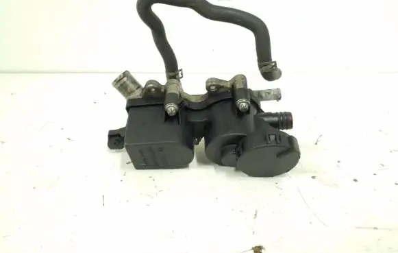 Mercedes-Benz A W169 other engine part A6400101062