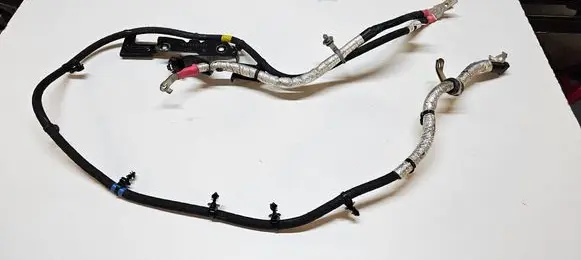 Jeep Grand Cherokee WL Wires (generator/alternator) P68380197AC 68443849AA
