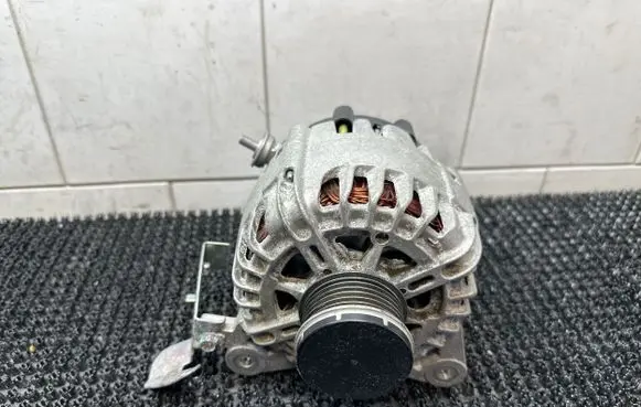 Renault Koleos II Generator/alternator 231004BA0B 118000800 TG22C1682168