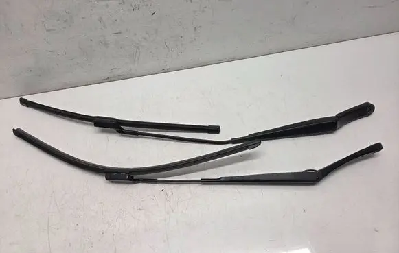 Volkswagen Tiguan Front wiper blade arm 5NB955409