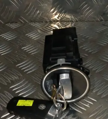 Volkswagen PASSAT B6 Ignition lock 3C0905845 3330 6301