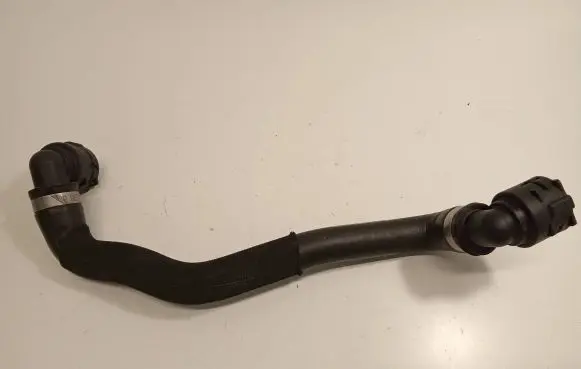 Mercedes-Benz GLC C253 Engine coolant pipe/hose A2135017400 CT152715 18566687D
