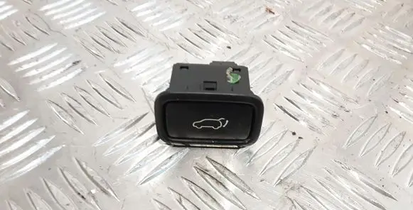 KIA Sorento Tailgate/boot open switch button 96740A9100WK