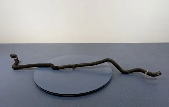 BMW 5 G30 G31 Engine coolant pipe/hose 6821252