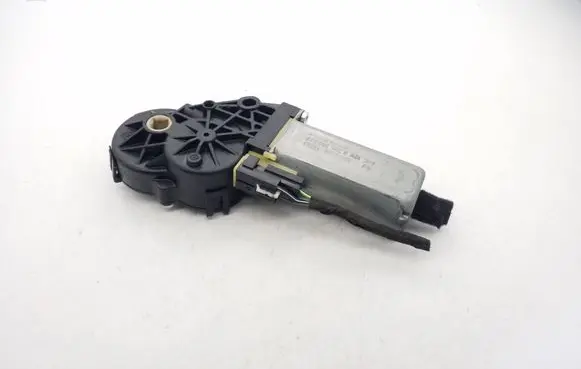 Audi A8 S8 D3 4E Seat adjustment motor 0390203222