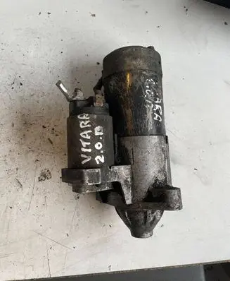 Suzuki Grand Vitara I Starter motor M001T76481