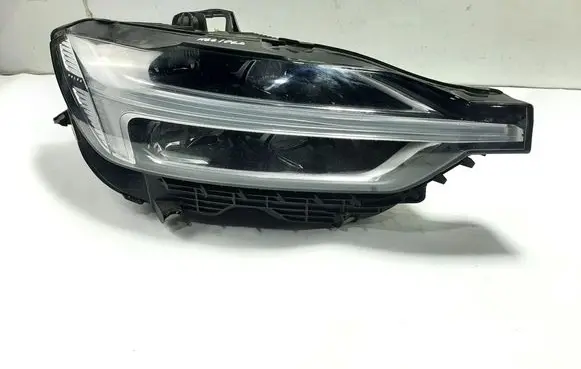 Volvo XC60 Headlight/headlamp 31420420