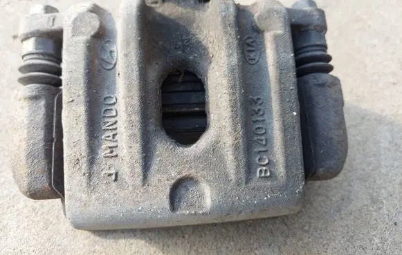 Hyundai Genesis Rear brake caliper BC140133