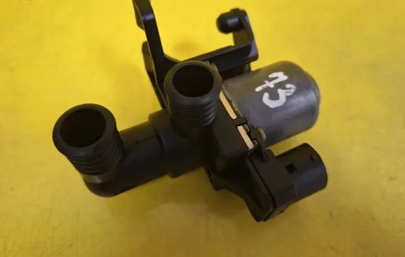 BMW 3 E36 Electric auxiliary coolant/water pump 1147412138