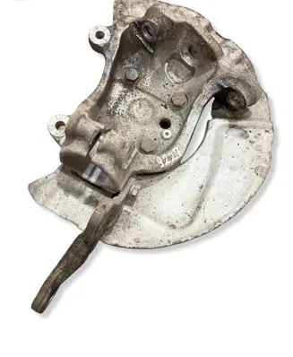 BMW 5 E60 E61 Front wheel hub 6760954