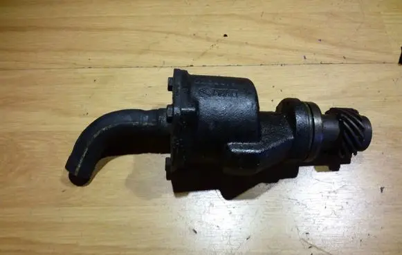 Audi A6 S6 C4 4A Vacuum pump 028207A