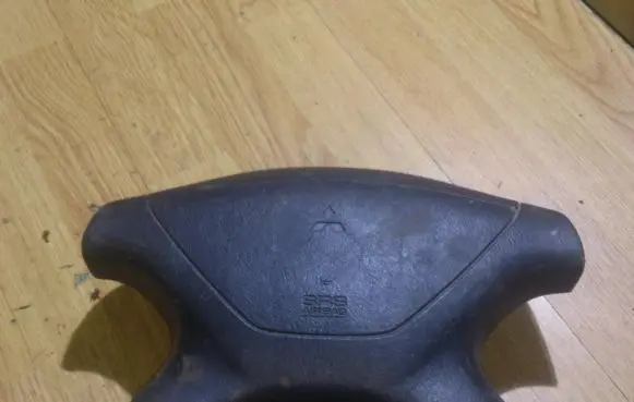 Mitsubishi Galant Steering wheel airbag bmah6s1aafk