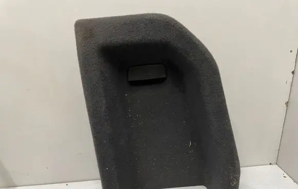 Trunk/boot side trim panel