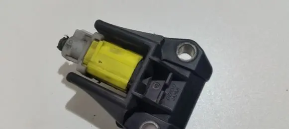 Lexus GS 300 350 430 450H Airbag deployment crash/impact sensor 8917345050
