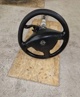 Opel Zafira A Steering wheel axle 09228681 2002031 313765109