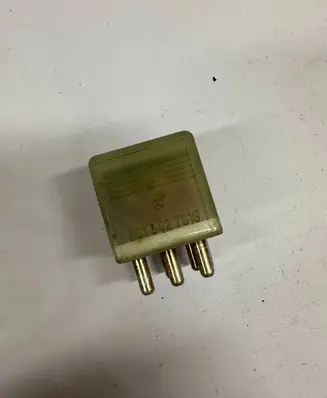 Mercedes-Benz E W124 Other relay 0015427819