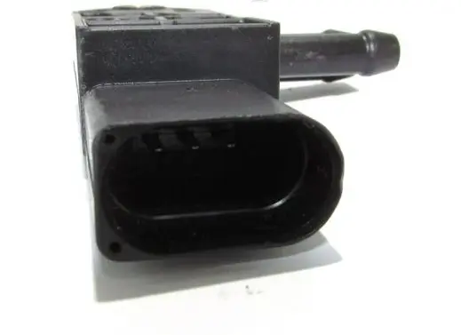 Volkswagen Transporter - Caravelle T5 Air pressure sensor 076906051A