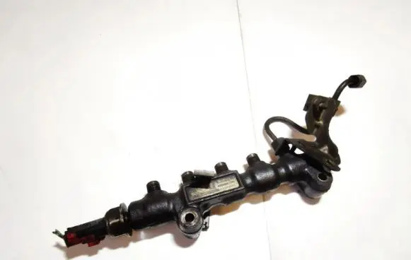 Ford Focus C-MAX Fuel main line pipe 9654592680