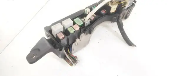 Toyota Corolla Verso AR10 Fuse box set