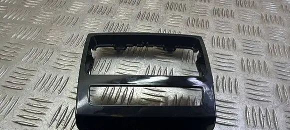Skoda Superb B8 (3V) Radio/GPS head unit trim 3V0863365