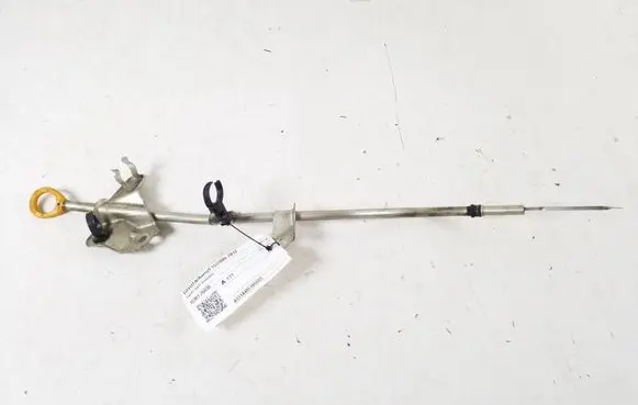 Toyota Auris 150 Oil level dip stick 15301-26030