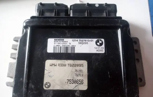 Mini One - Cooper R50 - 53 Engine control unit/module 7527610 S118012001