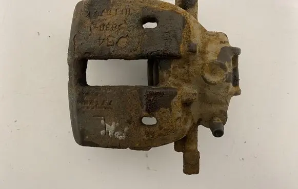 Mitsubishi Colt Front brake caliper