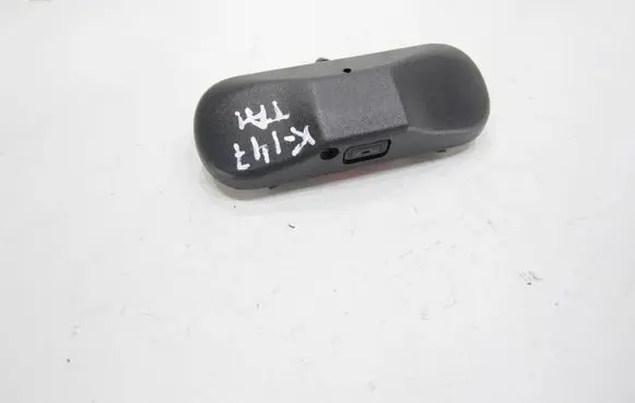 Volkswagen Taigo Windshield washer spray nozzle 5M0955985C