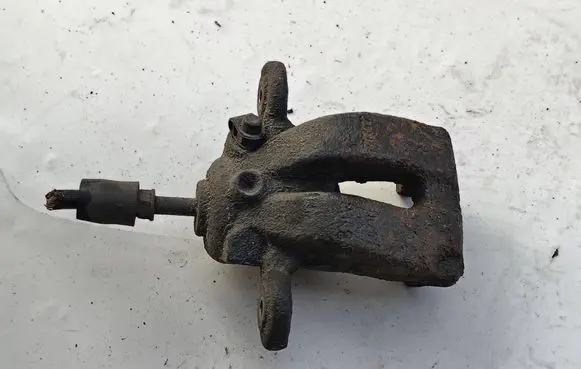 BMW 1 E81 E87 Rear brake caliper