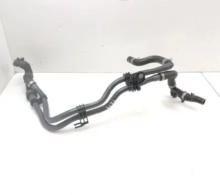 Porsche Taycan 9J1 Engine coolant pipe/hose 9J1815552C 9J1815561