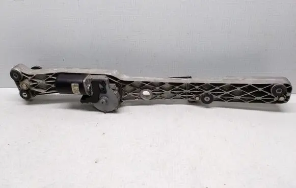 BMW 5 E39 Front wiper linkage 8360603 404202 61618358020