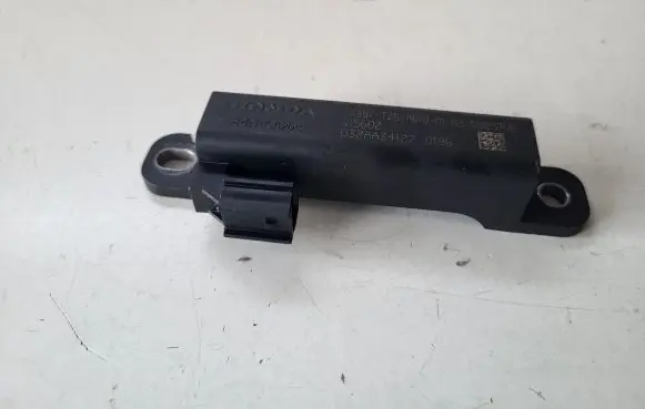 Honda Civic X Antenna control unit 38387TZ5A010M1