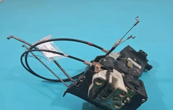 Mazda 6 Front door lock GJ6A IMPRK1381354