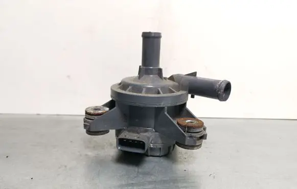 Toyota Auris E180 Electric auxiliary coolant/water pump G904052010