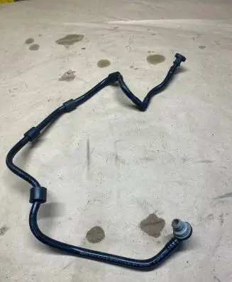BMW 5 F10 F11 Vacuum line/pipe/hose 17765010 16897
