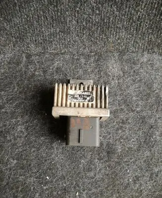 Citroen Berlingo Glow plug pre-heat relay 9640469680