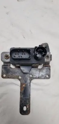 Jaguar XE Glow plug pre-heat relay GS7312B533AC