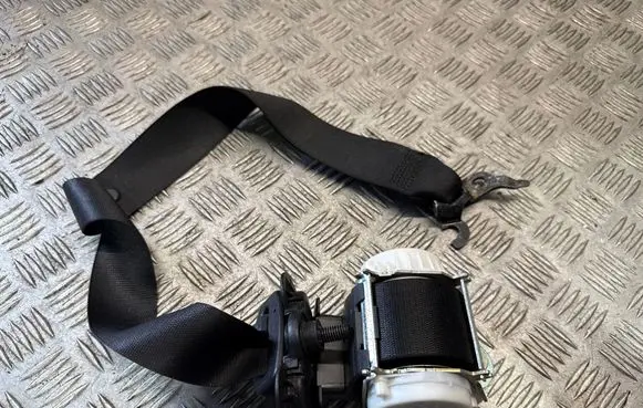 BMW X1 E84 Front seatbelt 34058427