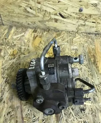 Subaru Legacy Fuel injection high pressure pump