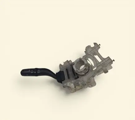 Mazda 6 Wiper turn signal indicator stalk/switch 17D325