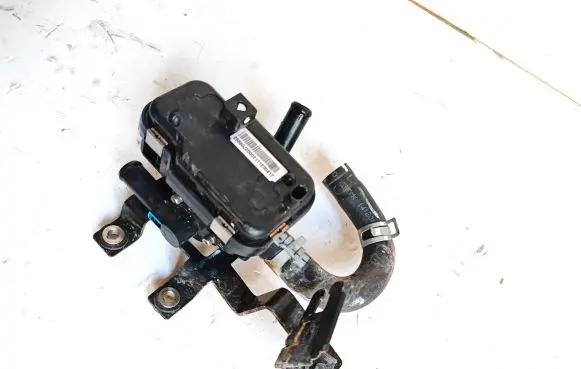 KIA Soul Electric auxiliary coolant/water pump 2566072500