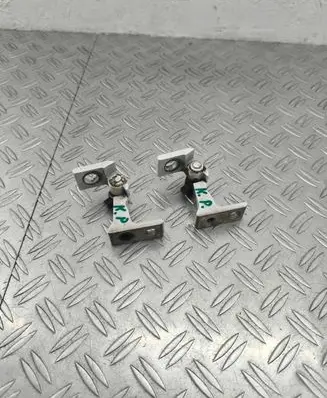 Volkswagen Touran III Front door hinge set 8X0831403E