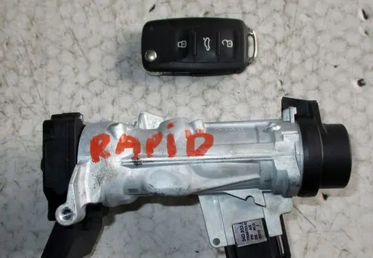 Skoda Rapid (NH) Ignition lock 1K0905851