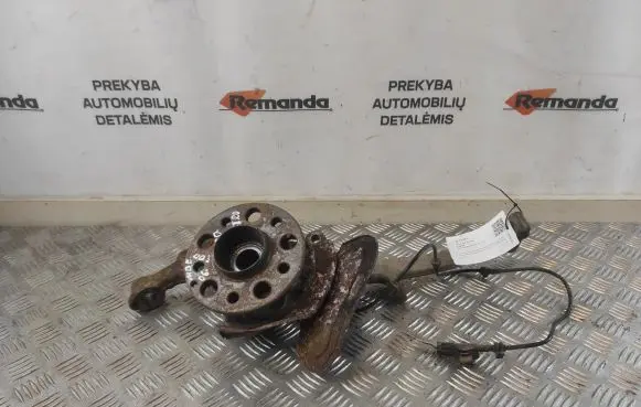 Mercedes-Benz E W211 Front wheel hub spindle knuckle