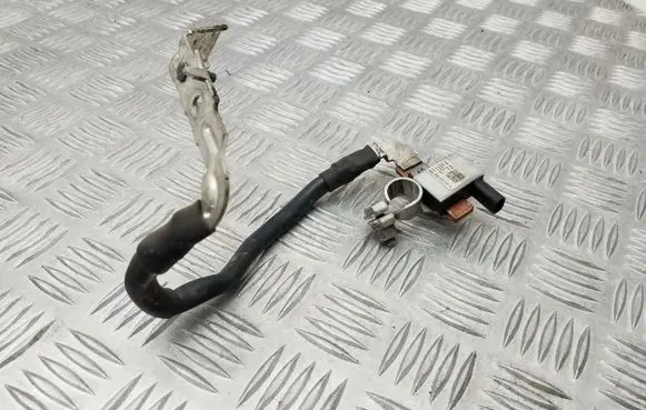 Volkswagen PASSAT B8 Negative earth cable (battery) 5Q0915181G
